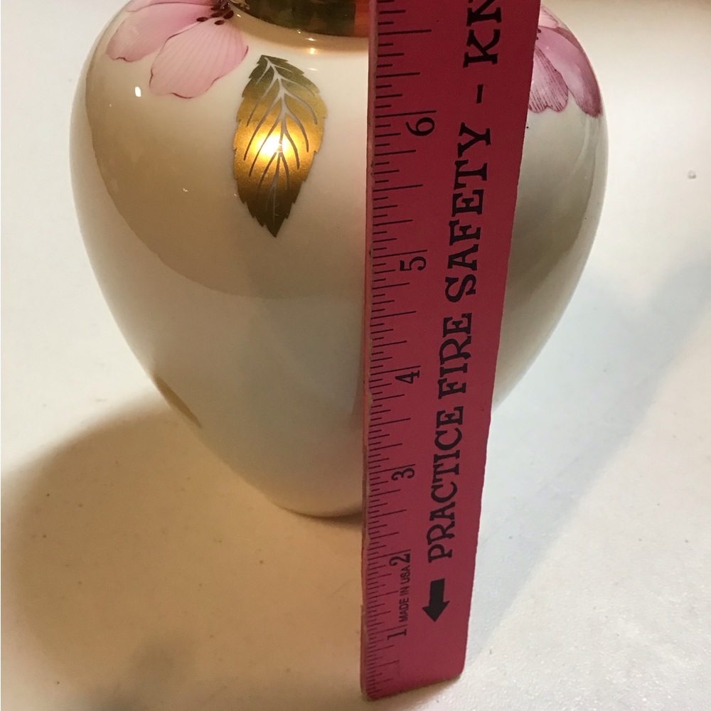 LENOX ROYAL BLOSSOM GINGER STYLE PORCELAIN VASE W GOLD TRIM EUC 7 In - Picture 3 of 4